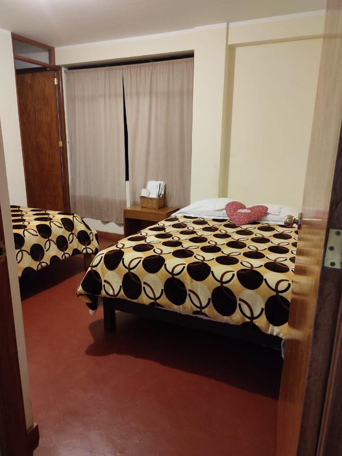 Hostal Suzet House Oxapampa Exterior foto