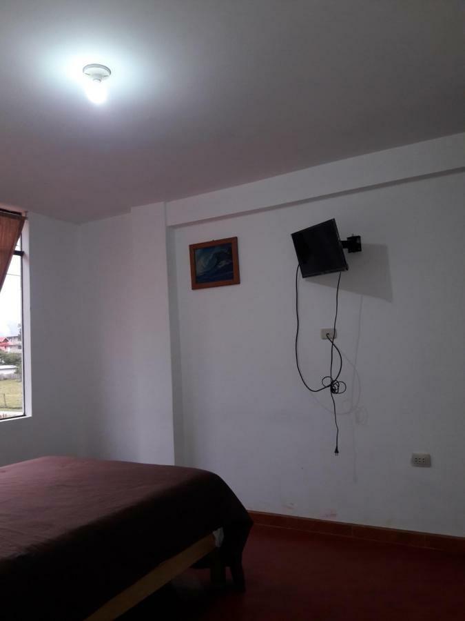 Hostal Suzet House Oxapampa Exterior foto